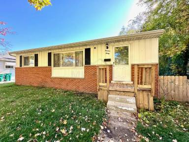 Main picture of 1330 Parkwood Ave