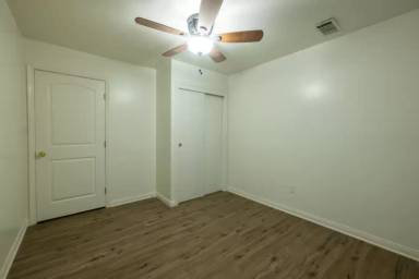 Main picture of 11811 Leigh River St