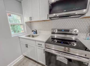 Main picture of 2922 Ridgewood Ave