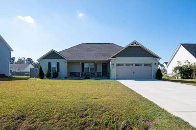 Main picture of 302 Channel Run Ln