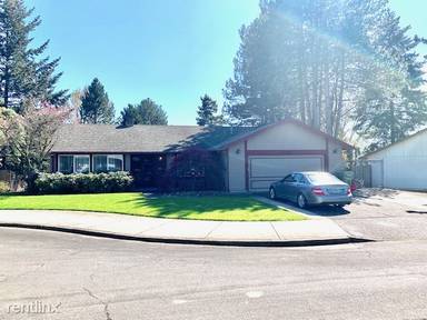 Main picture of 2760 NW Amity Ln