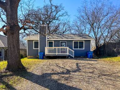 Main picture of 316 S Watson St