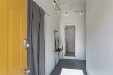 Main picture of 215 Donna Dr