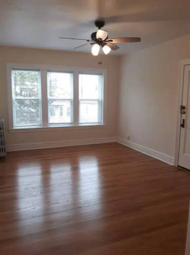 Main picture of 5355 W Eddy St