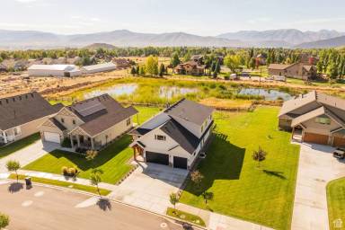 Main picture of 297 W Canyon View Ln