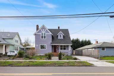 Main picture of 315 SE Davis St