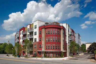 Main picture of 1133 On The Square