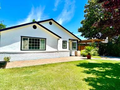Main picture of 1928 Harmil Way