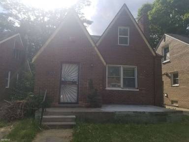 Main picture of 17225 Shaftsbury Ave