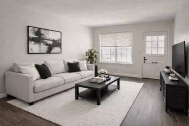 Main picture of 4517 S Peoria Ave