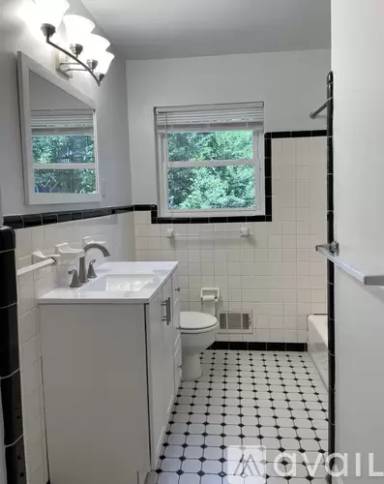 Main picture of 3143 Caldwell Rd NE