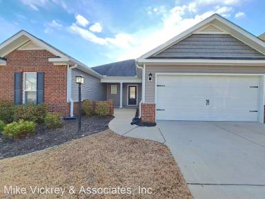 Main picture of 441 Sebastian Dr