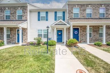 Main picture of 1328 Stone Ridge Park Loop