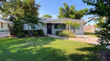 Main picture of 1759 11th Ave N