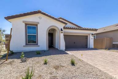 Main picture of 1507 S Honeysuckle Ln