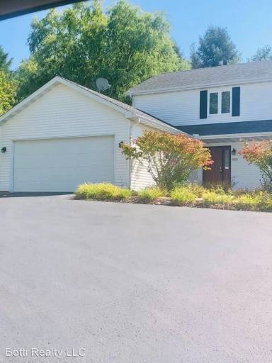 Main picture of 4628 Fenton Ln