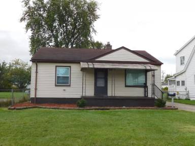 Main picture of 13648 Leonard Ave