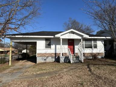Main picture of 2804 Hart Dr NW