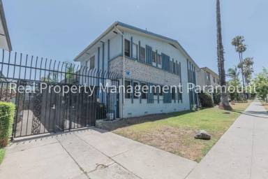 Main picture of 3910 Stevely Ave