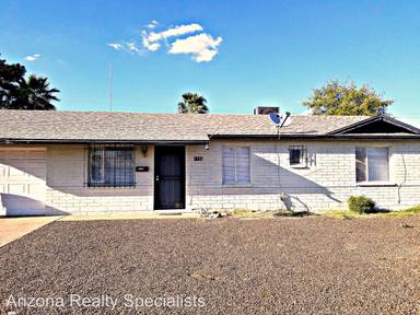 Main picture of 1722 W Cinnabar Ave