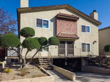 Main picture of 636 E Harvard Rd