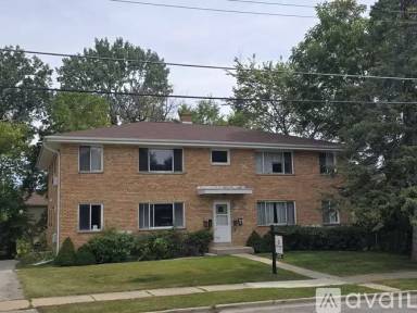 Main picture of W166N9108 Grand Ave