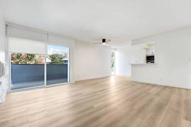 Main picture of 1264 N. Sweetzer Ave.