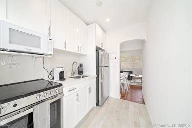 Main picture of 829 4th St