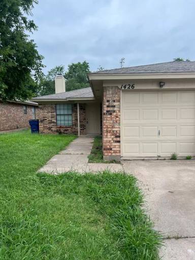 Main picture of 1420 Briar Cir