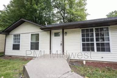 Main picture of 9426 Tower Ln