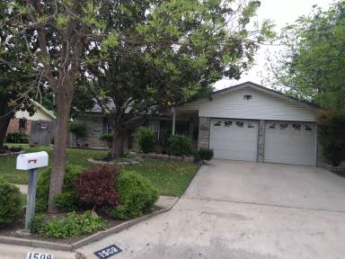Main picture of 1509 Heath Dr