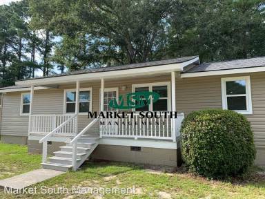 Main picture of 165 Kelly Dr