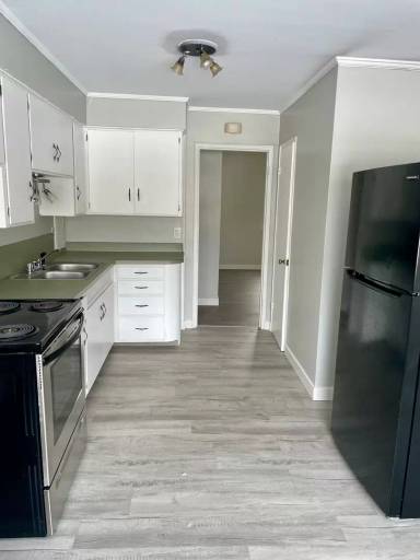 Main picture of 610 Stewart Ln