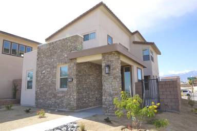 Main picture of 35992 Franklin Dr