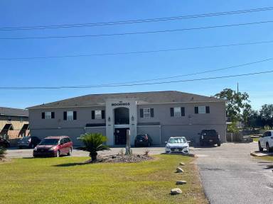 Main picture of 4854 Pontchartrain Dr