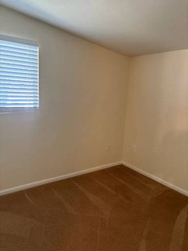 Main picture of 1113 S Maple St
