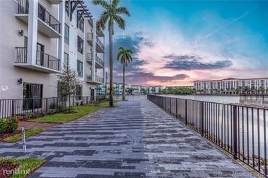 Main picture of 4636 NW 84th Ave