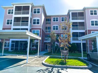 Main picture of 15901 Royal Pointe Ln