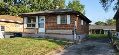 Main picture of 1217 Lakeview Ave