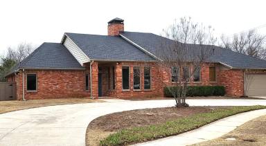 Main picture of 604 Shadow Grove Ct