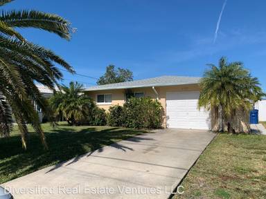 Main picture of 4523 Topsail Trl