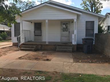 Main picture of 1005 S 3rd