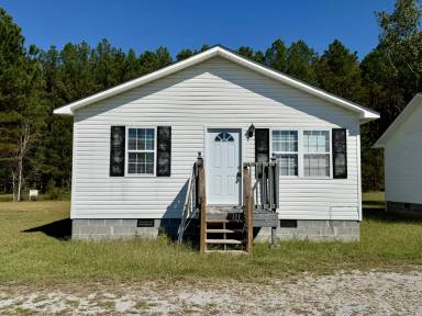 Main picture of 156 Dudley Ln