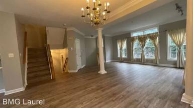 Main picture of 2050 Ashleigh Woods Ct