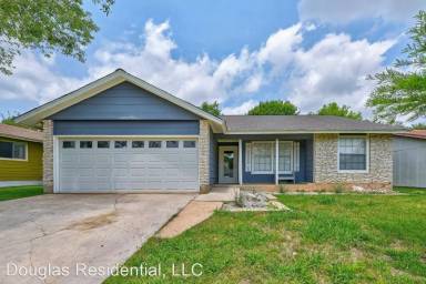 Main picture of 12102 Wander Ln