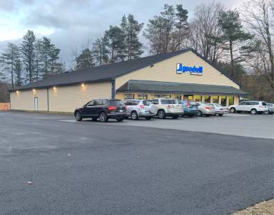 Main picture of 228 Stockbridge Rd