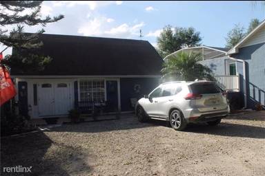 Main picture of 410 E Henschen Ave