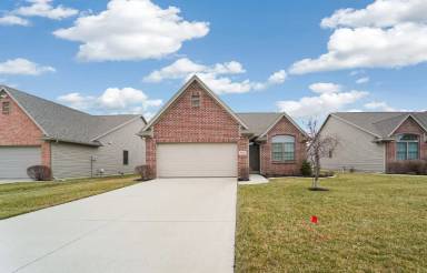 Main picture of 14866 Lake Winds Dr