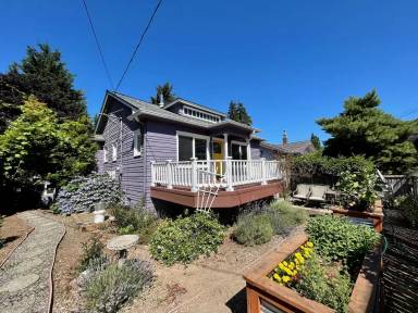Main picture of 8521 28th Ave NW