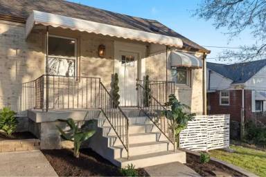 Main picture of 1607 Riverside Dr